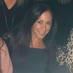 Meet your Posher, Alyson